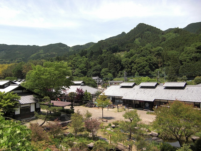 自然の中にある土と火の里公園