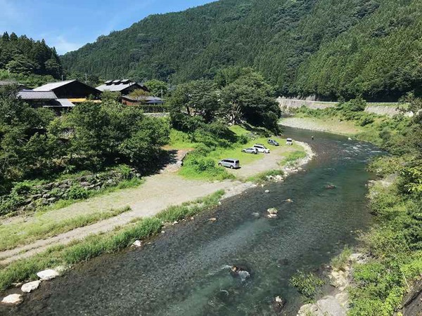 神流川の清流