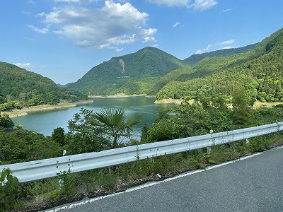 路線から見る神流湖